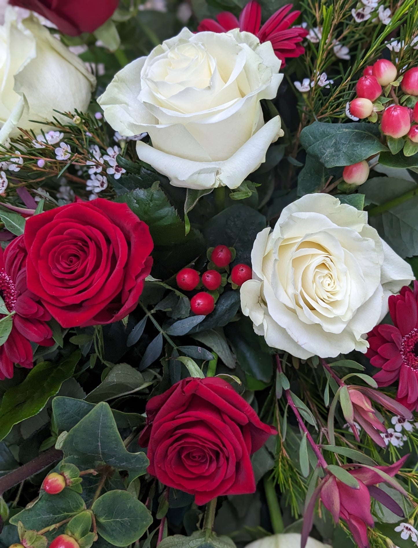 Rose Casket spray