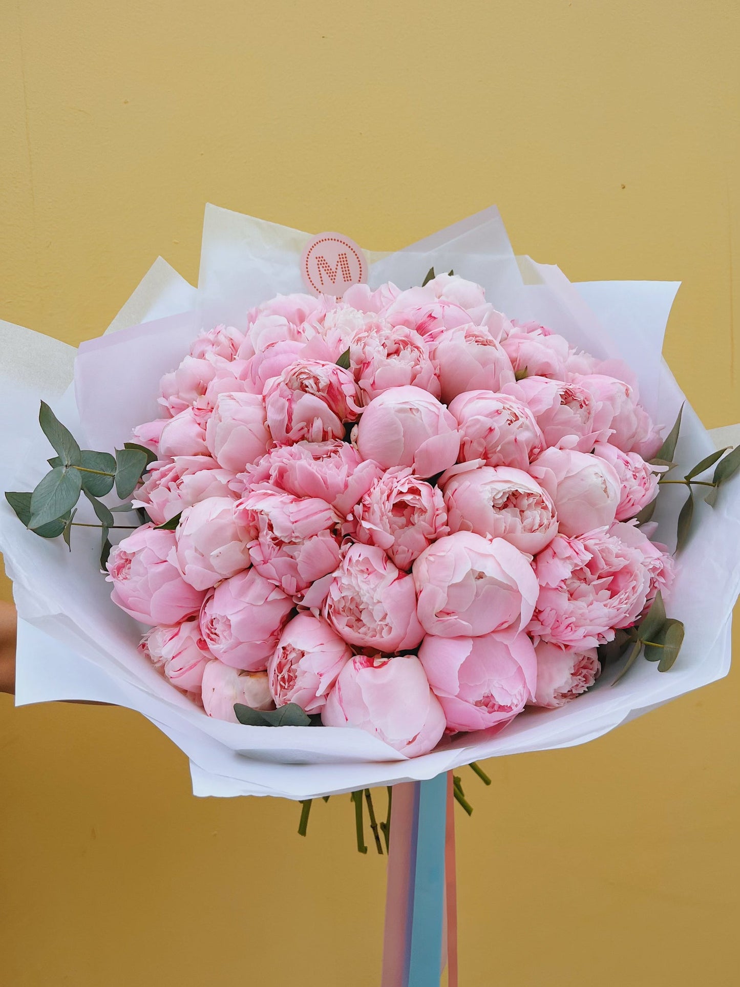 50/100 Peony Bouquet U.K.